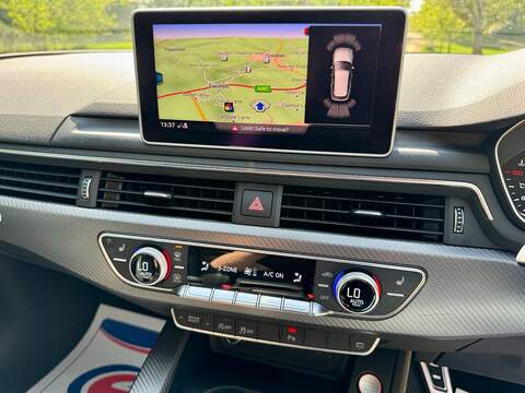 Audi RS4 Avant 2.9 TFSI V6 Estate 5dr Petrol Tiptronic quattro Euro 6 (s/s) (450 ps) - U10003726