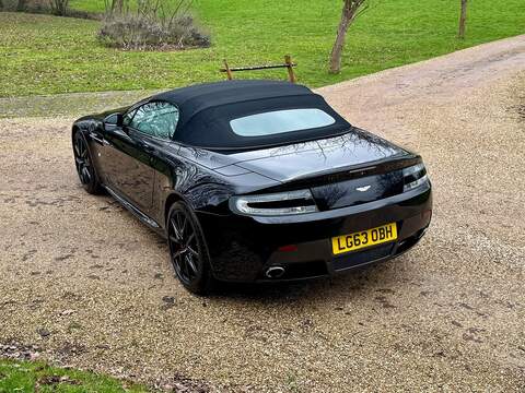 Aston Martin Vantage 4.7 V8 Roadster 2dr Petrol Sportshift II Euro 5 (420 bhp) - U10003727