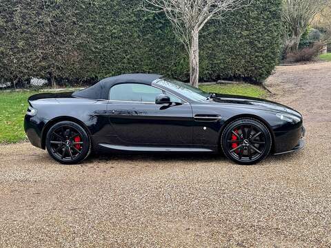 Aston Martin Vantage 4.7 V8 Roadster 2dr Petrol Sportshift II Euro 5 (420 bhp) - U10003727
