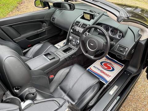 Aston Martin Vantage 4.7 V8 Roadster 2dr Petrol Sportshift II Euro 5 (420 bhp) - U10003727