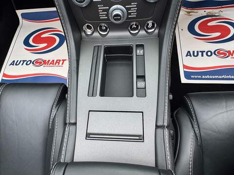 Aston Martin Vantage 4.7 V8 Roadster 2dr Petrol Sportshift II Euro 5 (420 bhp) - U10003727