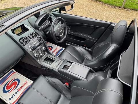 Aston Martin Vantage 4.7 V8 Roadster 2dr Petrol Sportshift II Euro 5 (420 bhp) - U10003727