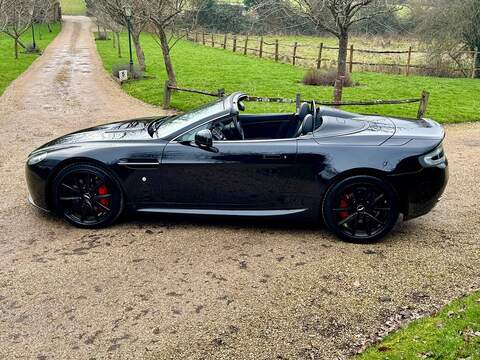 Aston Martin Vantage 4.7 V8 Roadster 2dr Petrol Sportshift II Euro 5 (420 bhp) - U10003727