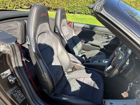 Porsche 911 3.0T 991 Carrera GTS Convertible 2dr Petrol PDK Euro 6 (s/s) (450 ps) - U10003728