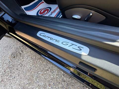 Porsche 911 3.0T 991 Carrera GTS Convertible 2dr Petrol PDK Euro 6 (s/s) (450 ps) - U10003728