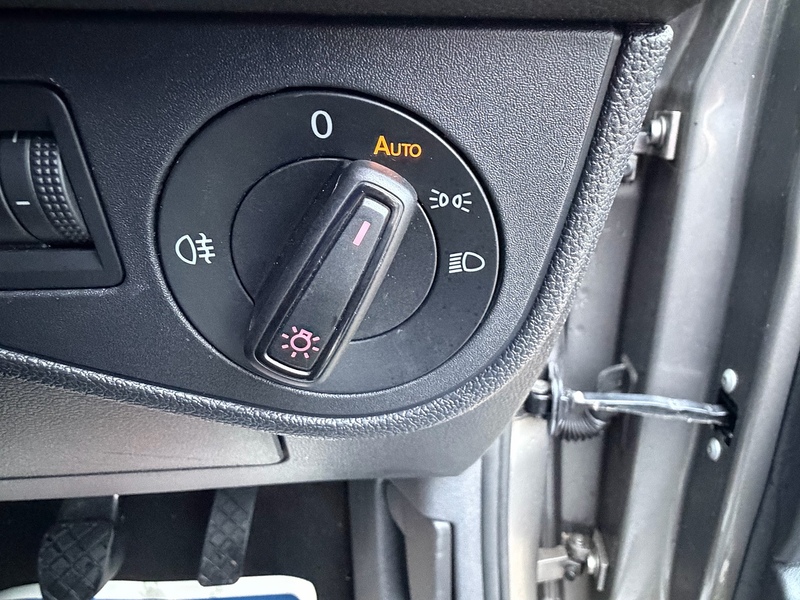 Volkswagen Polo 1.0 EVO SE Hatchback 5dr Petrol Manual Euro 6 (s/s) (65 ps) - U10003730