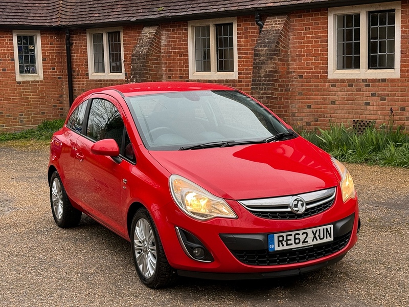 Vauxhall Corsa 1.7 CDTi ecoFLEX SE Hatchback 3dr Diesel Manual Euro 5 (130 ps) - U10003731