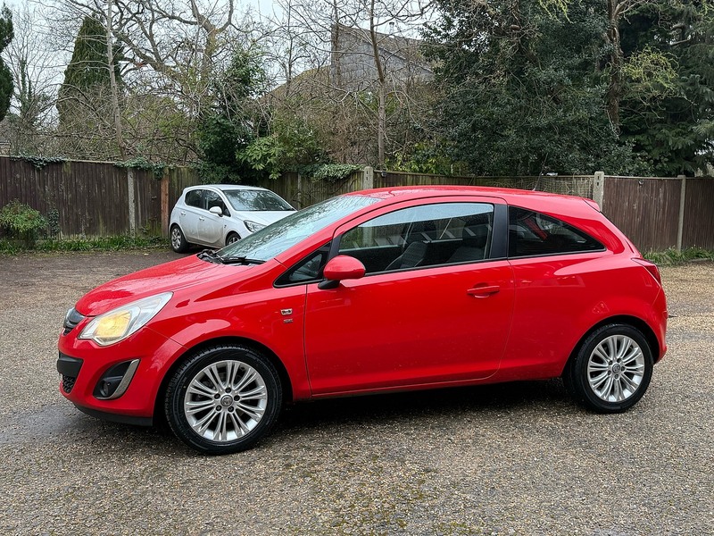Vauxhall Corsa 1.7 CDTi ecoFLEX SE Hatchback 3dr Diesel Manual Euro 5 (130 ps) - U10003731