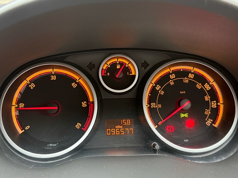 Vauxhall Corsa 1.7 CDTi ecoFLEX SE Hatchback 3dr Diesel Manual Euro 5 (130 ps) - U10003731