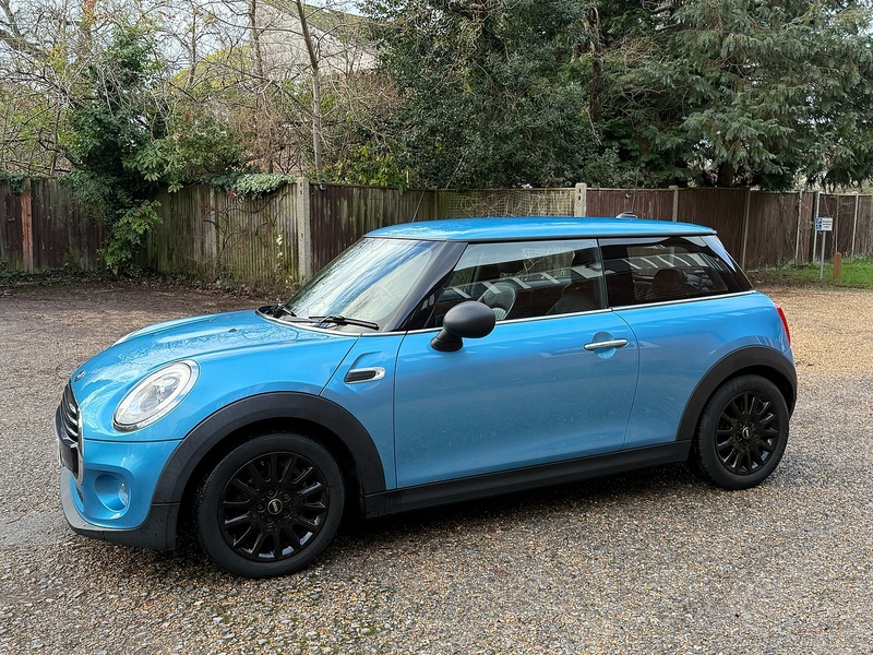MINI Hatch 1.5 Cooper Hatchback 3dr Petrol Manual Euro 6 (s/s) (136 ps) - U10003735