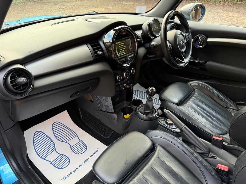 MINI Hatch 1.5 Cooper Hatchback 3dr Petrol Manual Euro 6 (s/s) (136 ps) - U10003735