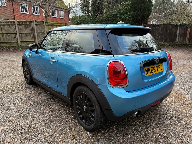 MINI Hatch 1.5 Cooper Hatchback 3dr Petrol Manual Euro 6 (s/s) (136 ps) - U10003735