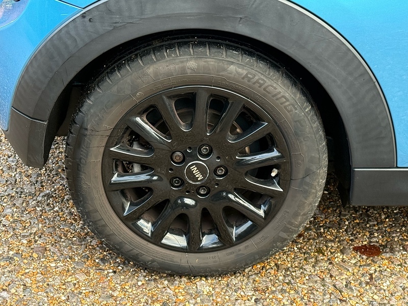 MINI Hatch 1.5 Cooper Hatchback 3dr Petrol Manual Euro 6 (s/s) (136 ps) - U10003735