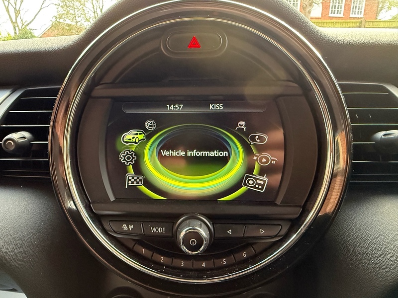 MINI Hatch 1.5 Cooper Hatchback 3dr Petrol Manual Euro 6 (s/s) (136 ps) - U10003735