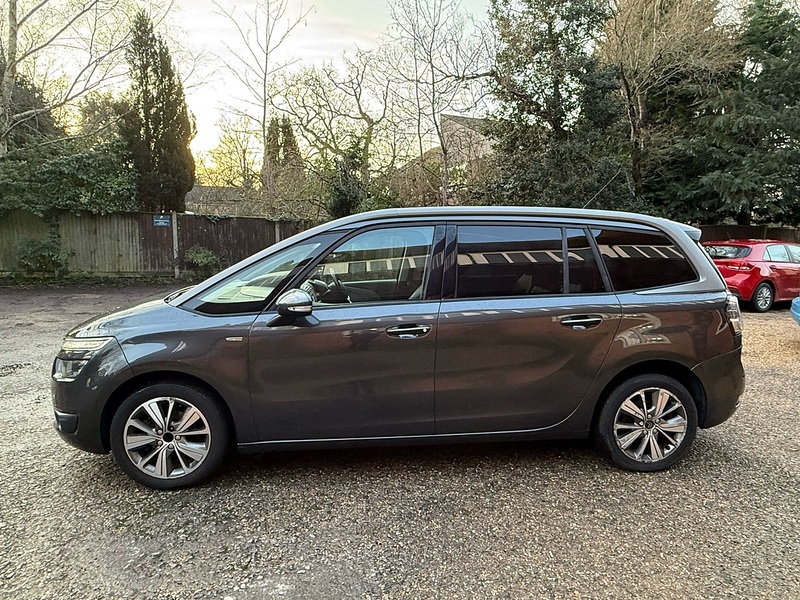 Citroen Grand C4 Picasso 1.6 BlueHDi Exclusive+ MPV 5dr Diesel Manual Euro 6 (s/s) (120 ps) - U10003736