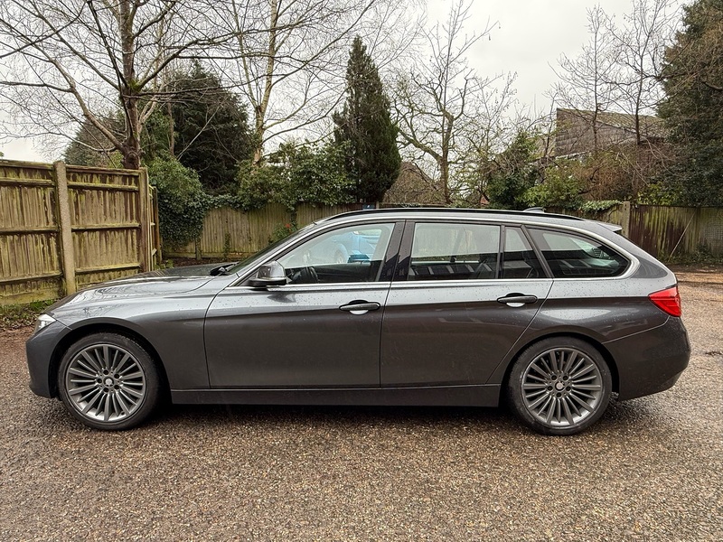 BMW 3 Series 2.0 320d Luxury Touring 5dr Diesel Manual Euro 5 (s/s) (184 ps) - U10003738