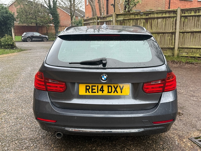 BMW 3 Series 2.0 320d Luxury Touring 5dr Diesel Manual Euro 5 (s/s) (184 ps) - U10003738