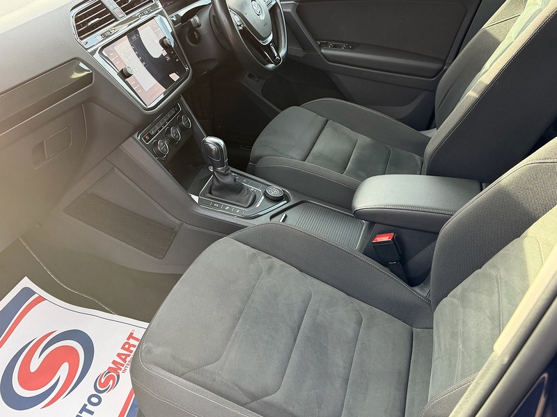 Volkswagen Tiguan 2.0 TSI SEL SUV 5dr Petrol DSG 4Motion Euro 6 (s/s) (190 ps) - U10003739