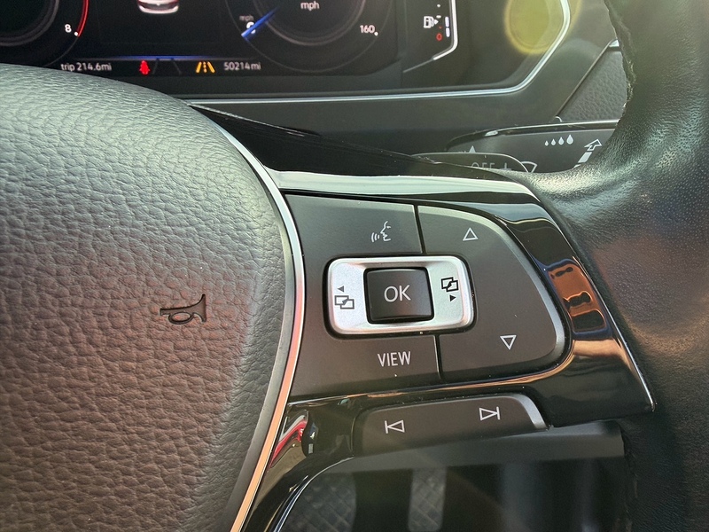 Volkswagen Tiguan 2.0 TSI SEL SUV 5dr Petrol DSG 4Motion Euro 6 (s/s) (190 ps) - U10003739