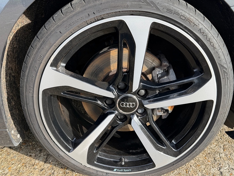 Audi TT 1.8 TFSI Black Edition Coupe 3dr Petrol S Tronic Euro 6 (s/s) (180 ps) - U10003742