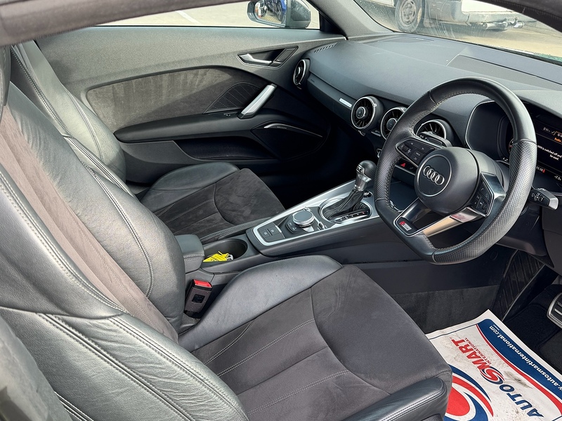 Audi TT 1.8 TFSI Black Edition Coupe 3dr Petrol S Tronic Euro 6 (s/s) (180 ps) - U10003742