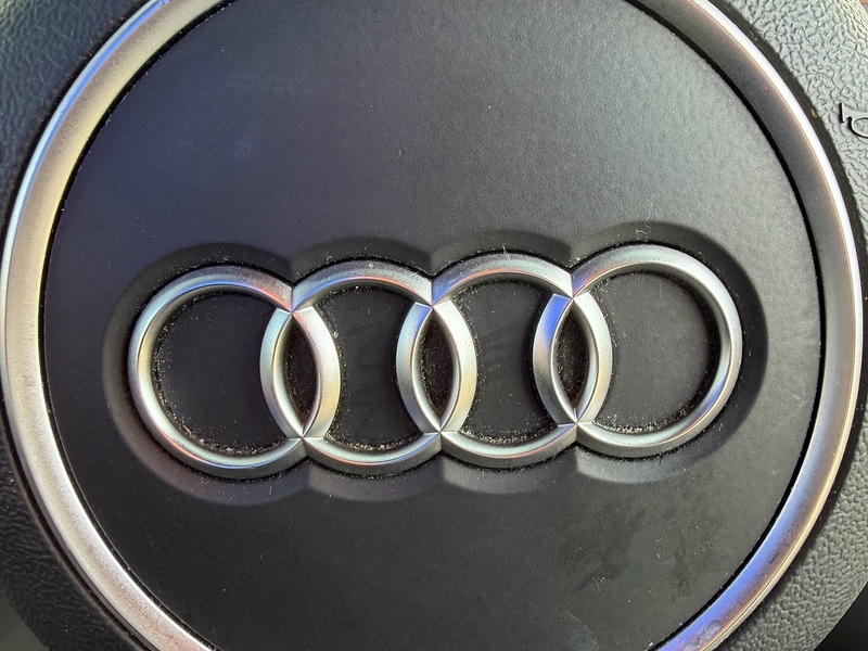 Audi TT 1.8 TFSI Black Edition Coupe 3dr Petrol S Tronic Euro 6 (s/s) (180 ps) - U10003742