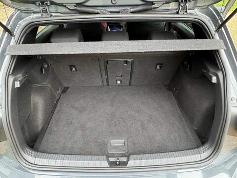 Volkswagen Golf 2.0 TSI GTI Hatchback 5dr Petrol DSG Euro 6 (s/s) (245 ps) - U10003745