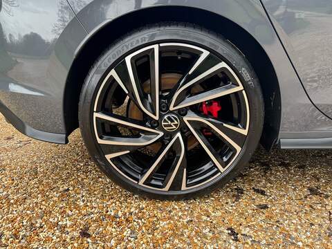 Volkswagen Golf 2.0 TSI GTI Hatchback 5dr Petrol DSG Euro 6 (s/s) (245 ps) - U10003745