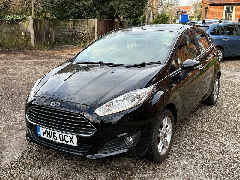 Ford Fiesta 1.25 Zetec Hatchback 5dr Petrol Manual Euro 6 (82 ps) - U10003746