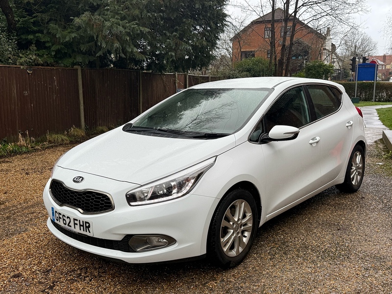 Kia Ceed 1.4 2 Euro 5 5dr - U10003747