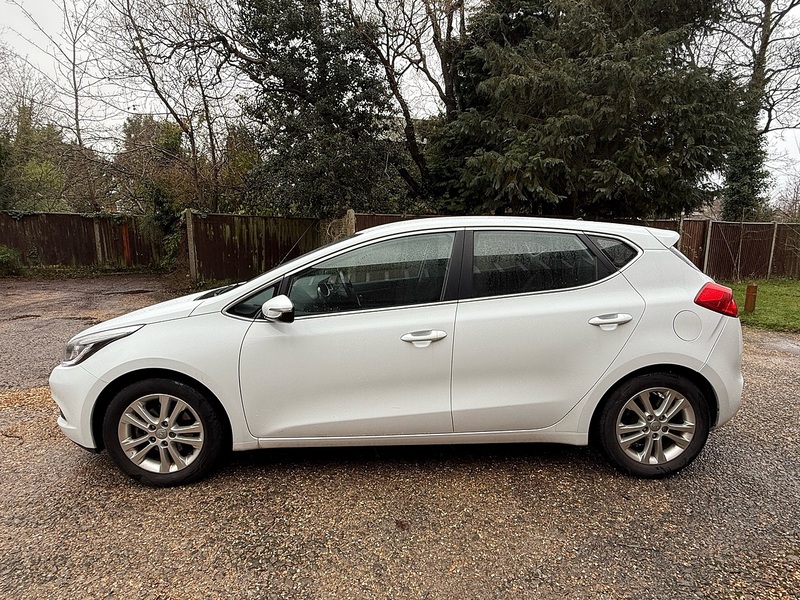 Kia Ceed 1.4 2 Euro 5 5dr - U10003747