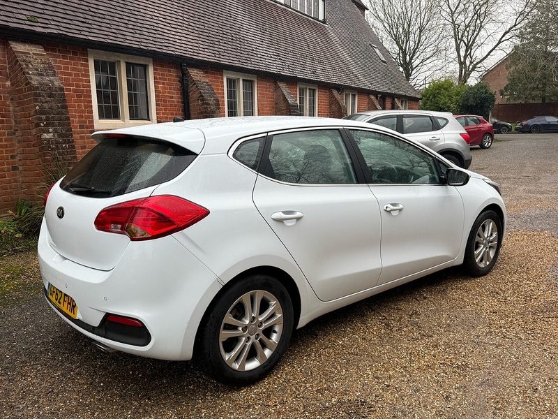 Kia Ceed 1.4 2 Euro 5 5dr - U10003747