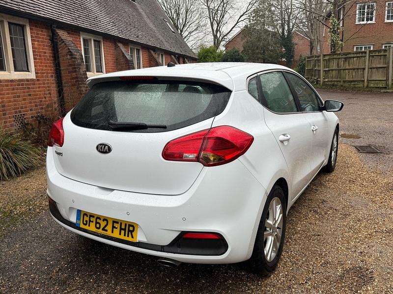 Kia Ceed 1.4 2 Euro 5 5dr - U10003747