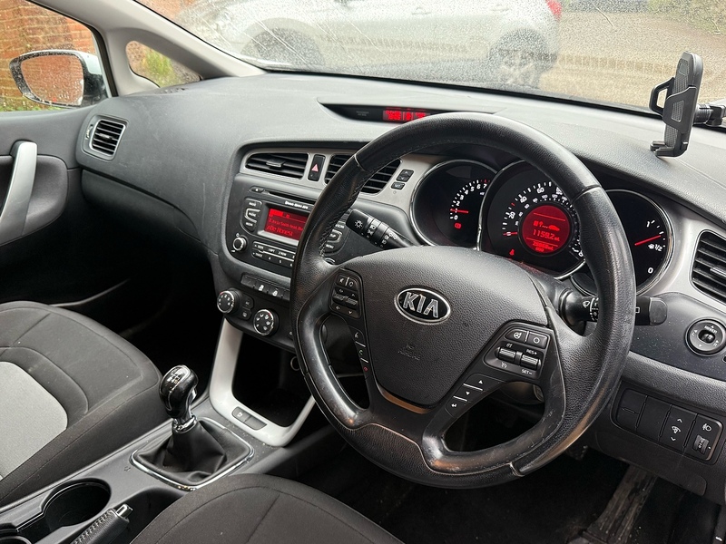 Kia Ceed 1.4 2 Euro 5 5dr - U10003747