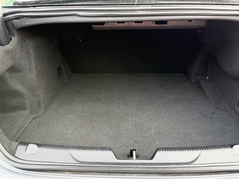 Jaguar XE 2.0 D180 R-Dynamic S Saloon 4dr Diesel Auto Euro 6 (s/s) (180 ps) - U10003752