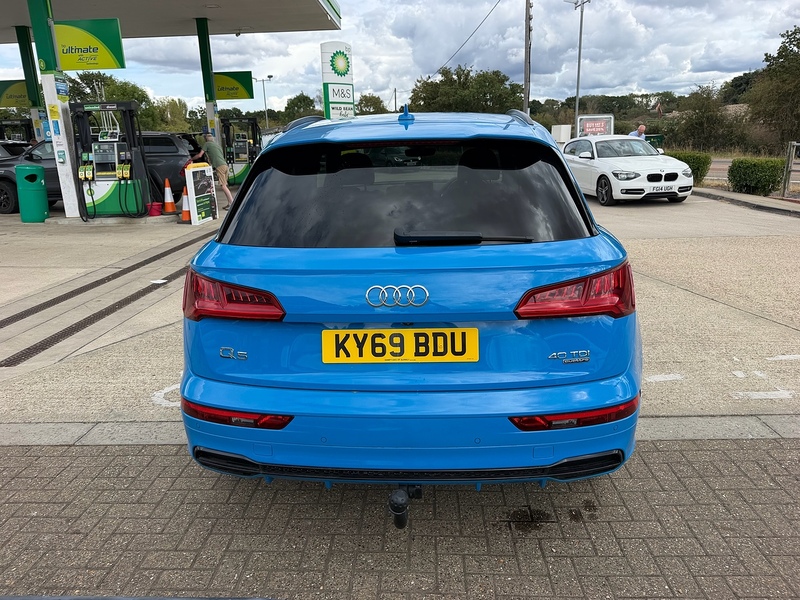 Audi Q5 2.0 TDI 40 Black Edition SUV 5dr Diesel S Tronic quattro Euro 6 (s/s) (190 ps) - U10003753