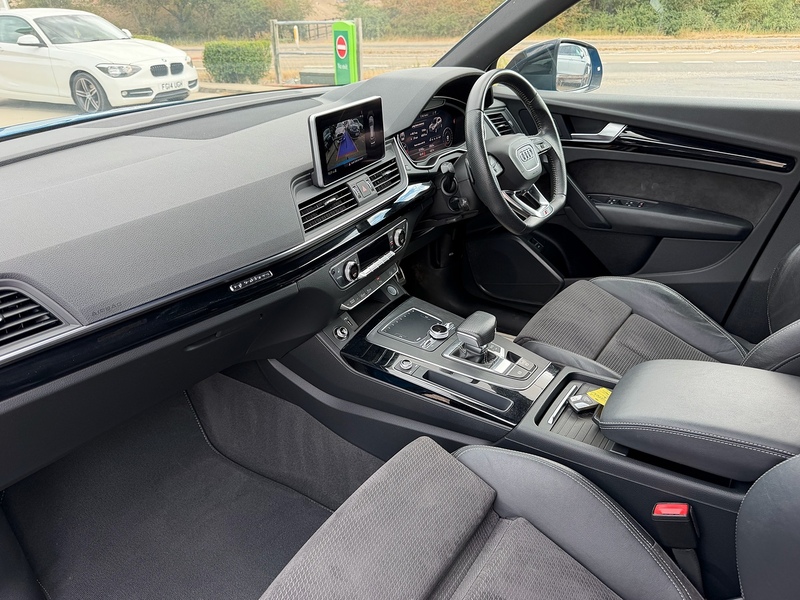 Audi Q5 2.0 TDI 40 Black Edition SUV 5dr Diesel S Tronic quattro Euro 6 (s/s) (190 ps) - U10003753