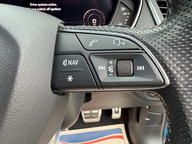 Audi Q5 2.0 TDI 40 Black Edition SUV 5dr Diesel S Tronic quattro Euro 6 (s/s) (190 ps) - U10003753