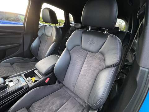 Audi Q5 2.0 TDI 40 Black Edition SUV 5dr Diesel S Tronic quattro Euro 6 (s/s) (190 ps) - U10003753