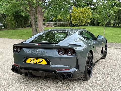 Ferrari 812 Superfast 6.5 V12 Coupe 2dr Petrol F1 DCT Euro 6 (s/s) (800 ps) - U10003754