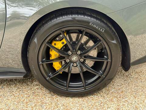 Ferrari 812 Superfast 6.5 V12 Coupe 2dr Petrol F1 DCT Euro 6 (s/s) (800 ps) - U10003754