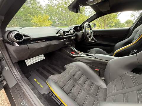 Ferrari 812 Superfast 6.5 V12 Coupe 2dr Petrol F1 DCT Euro 6 (s/s) (800 ps) - U10003754