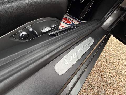Porsche Cayman 3.4 981 S Coupe 2dr Petrol Manual Euro 5 (s/s) (325 ps) - U10003755
