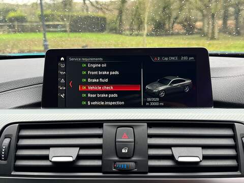 BMW 4 Series 3.0 440i M Sport Coupe 2dr Petrol Auto Euro 6 (s/s) (326 ps) - U10003759