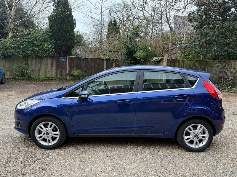 Ford Fiesta 1.0T EcoBoost Zetec Hatchback 5dr Petrol Manual Euro 6 (s/s) (100 ps) - U10003760