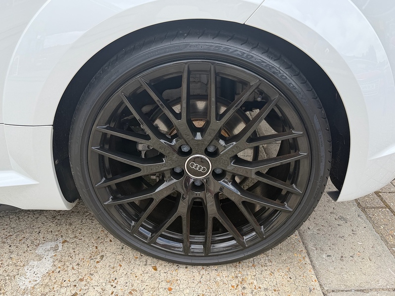 Audi TT 2.0 TFSI 40 Black Edition Roadster 2dr Petrol S Tronic Euro 6 (s/s) (197 ps) - U10003763