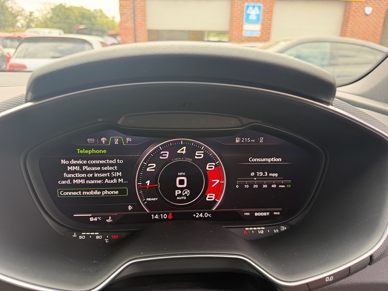 Audi TT 2.0 TFSI 40 Black Edition Roadster 2dr Petrol S Tronic Euro 6 (s/s) (197 ps) - U10003763