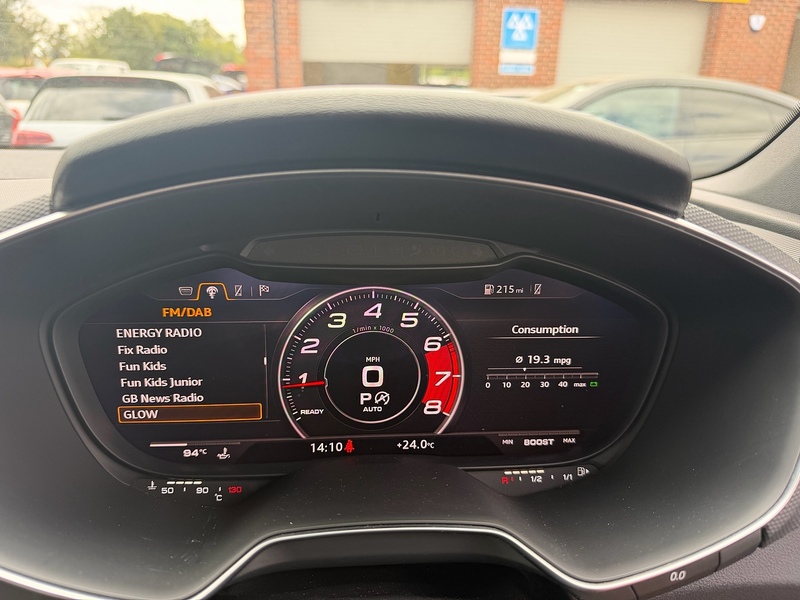 Audi TT 2.0 TFSI 40 Black Edition Roadster 2dr Petrol S Tronic Euro 6 (s/s) (197 ps) - U10003763
