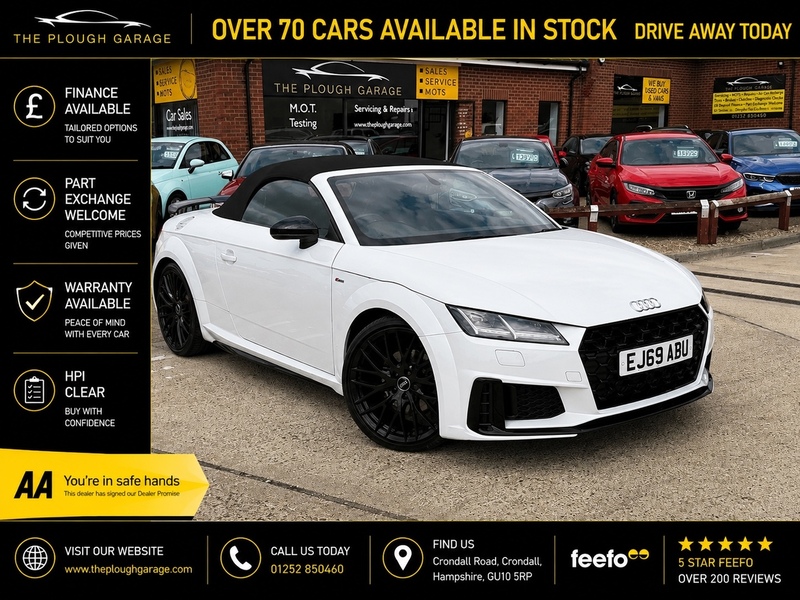 Audi TT 2.0 TFSI 40 Black Edition Roadster 2dr Petrol S Tronic Euro 6 (s/s) (197 ps) - U10003763