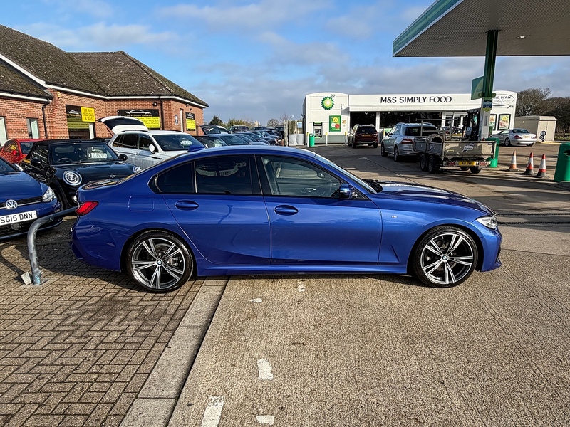BMW 3 Series 2.0 320i M Sport Saloon 4dr Petrol Auto Euro 6 (s/s) (184 ps) - U10003764